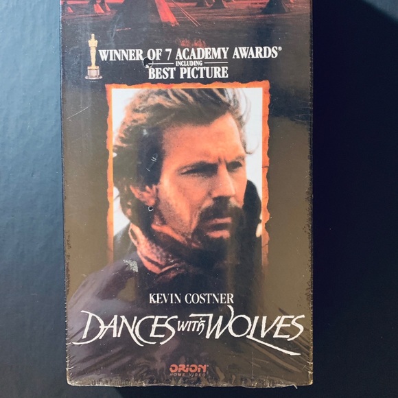 “Dances with Wolves” on VHS - Excellent Condition - made in 1990 📼 - Picture 7 of 10